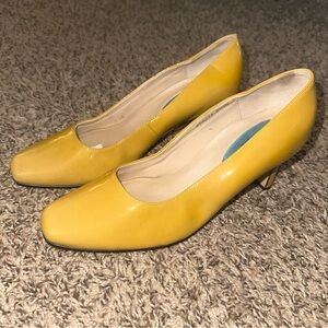 Yellow Women's Pumps